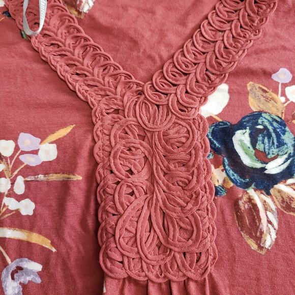 Daniel Rain Stitch Fix floral tunic crochet trim top Size Small Office Work Wear - Picture 4 of 10